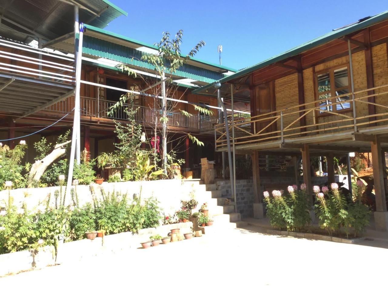 Do Gu Homestay Mu Cang Chai Exteriör bild